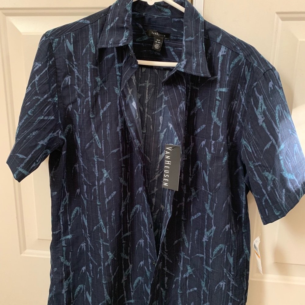 Men’s button up shirt new with tags